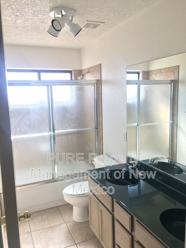 Photo - 4001 Abbey Rd