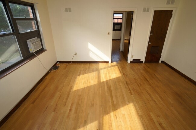 3-HK21(2)_DSC02887 - The Flats on Penn