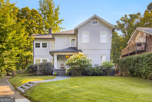 Photo - 514 W Ontario Ave SW