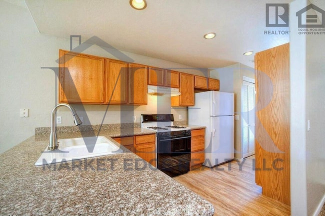 Building Photo - 2Bed/2Bath Apartment at University/Sossaman! Ready for Immediate Move-In!
