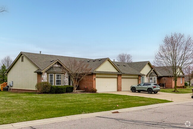 Bromley Park Condominiums - Bromley Park Condominiums