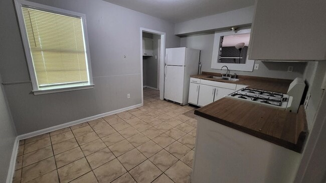 Photo - 4697 Grecco Dr