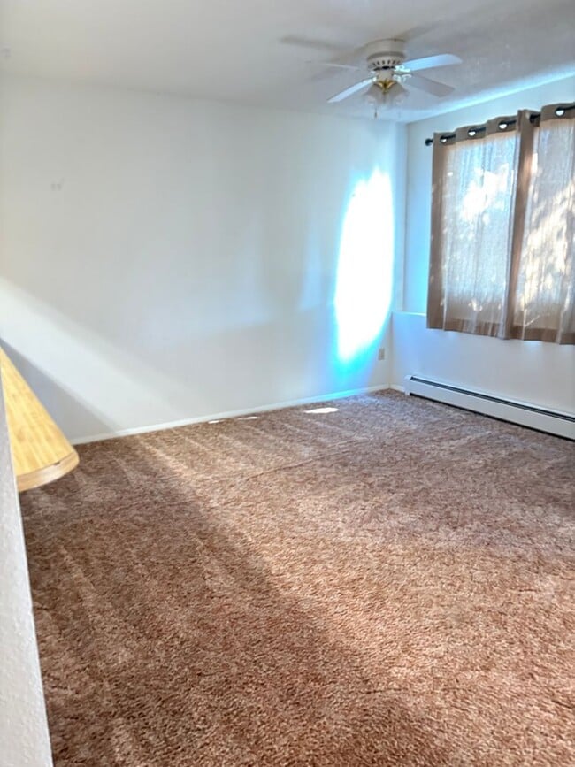 Photo - 842 E Cedar Ct Unidad B