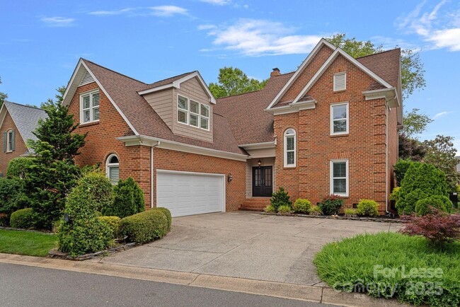 Photo - 16506 Morecambe Dr House