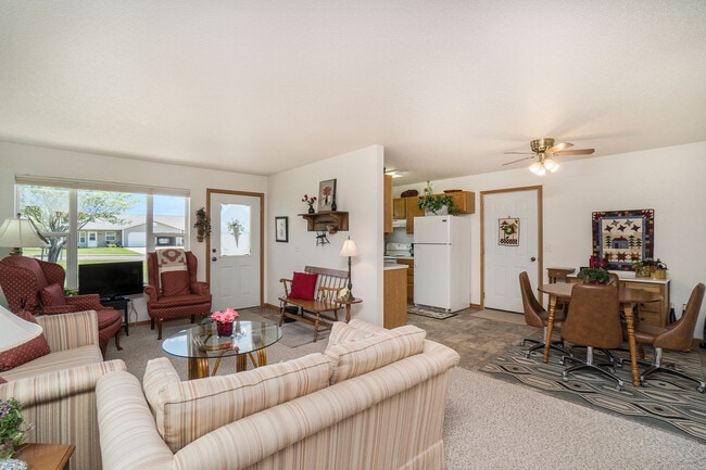 Photo - 2600 Poetters Cir