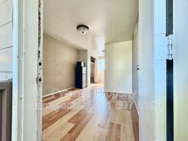 Photo - 805 S Cheyenne St