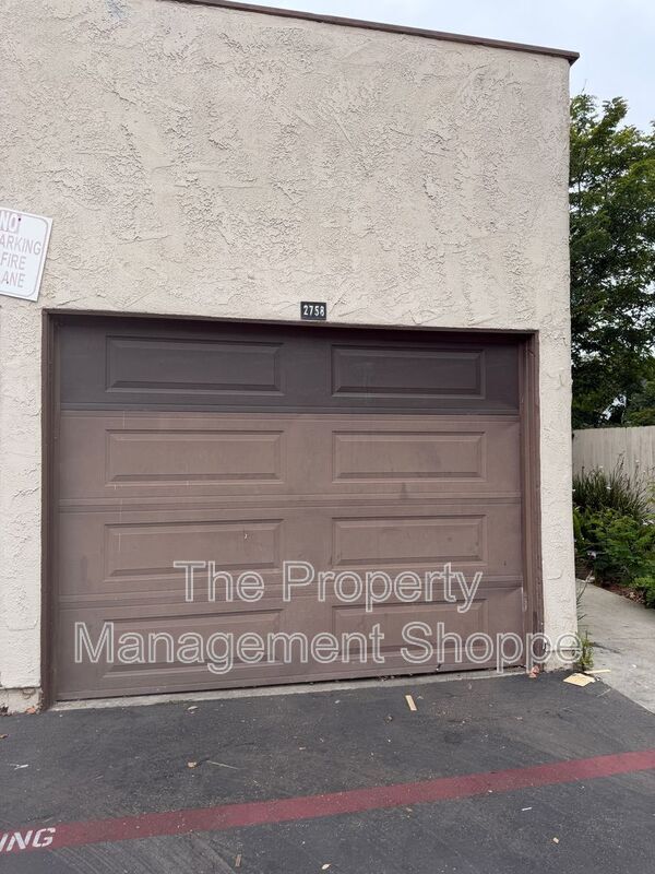 Photo - 2758 Bolker Dr