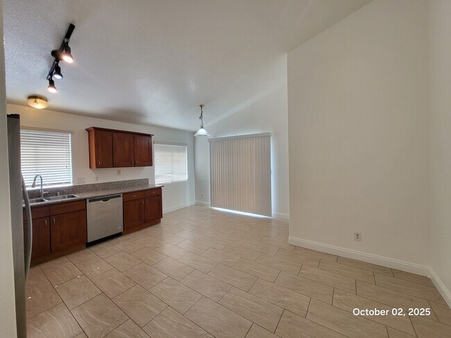 Photo - 1201 Olvera Way