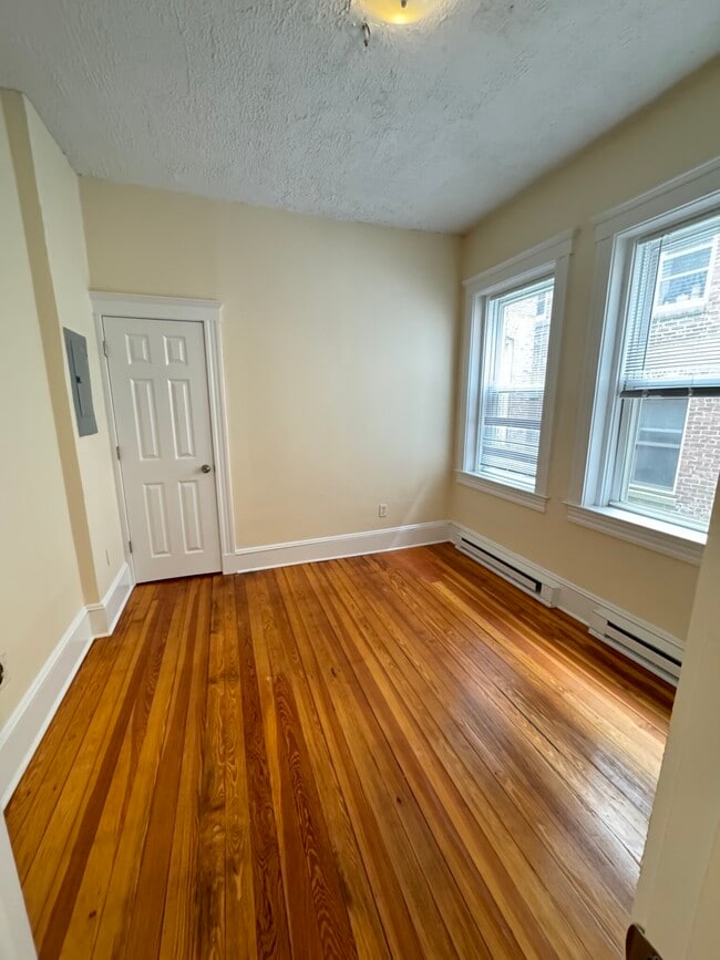 Photo - 883 Huntington Ave Unit 3