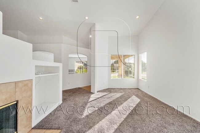 Photo - Stunning Single-Story Home with a Three-Car Garage in Winchester