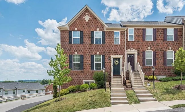 Building Photo - 3 Bed 3 Bath- Wexford Pa Rental
