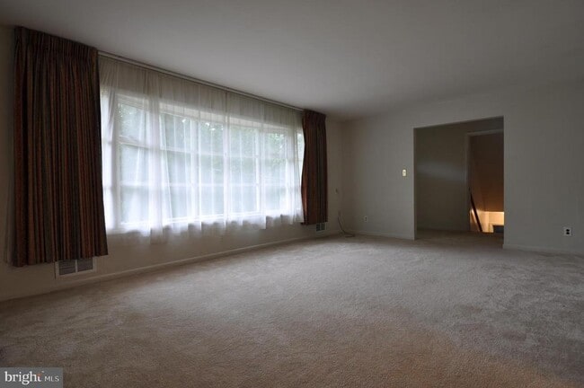 Photo - 4629 Hillbrook Dr