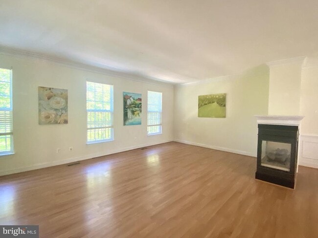 Photo - 19322 Gardner View Sq