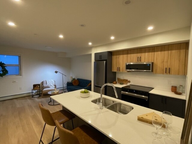 Photo - 8615-8108 108 St NW Unit 404