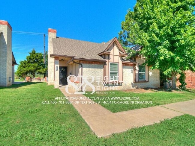 Building Photo - Roommates Not Working Out? 4 Bed/2 Bath Home Near OU Campus Available NOW! (Not Preleasing for 2027)