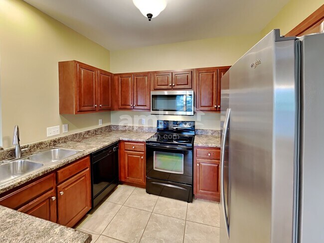 Photo - 519 Agate Dr