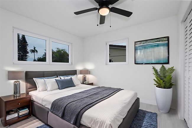 Photo - 713 SW 4th Ct