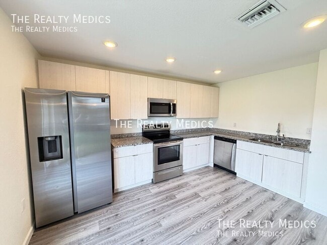 Photo - 15619 SW 23rd Court Rd