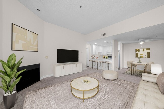 Photo - Diplomat Apartments