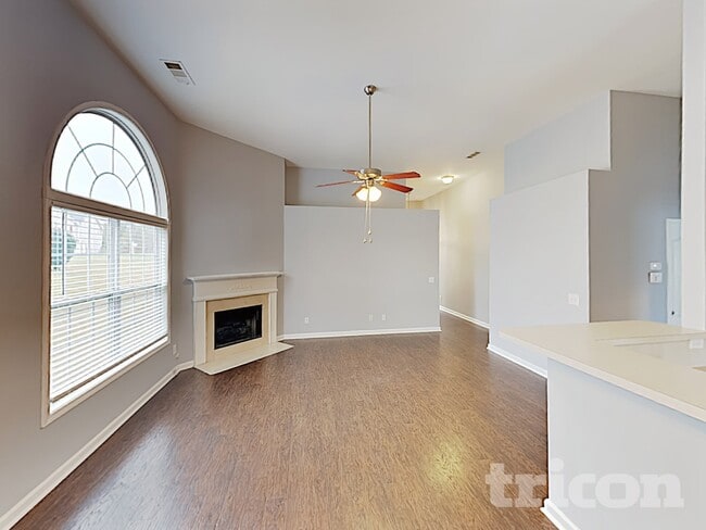 Photo - 9635 Poole Rd