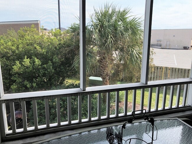 Photo - Paradise Cove 2nd Fl Condo - Fully Furnished Unidad SF633-20-# 20