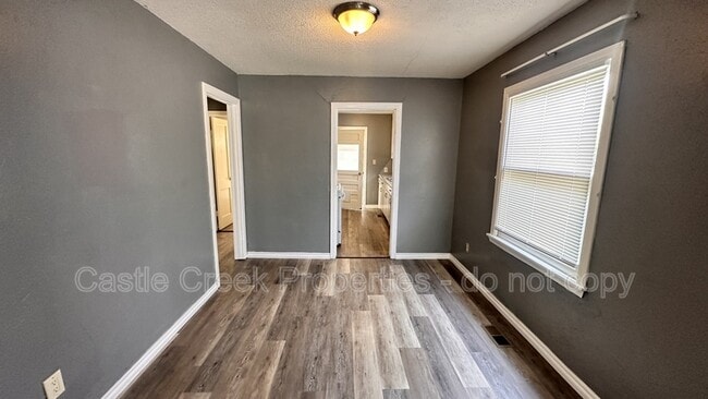 Photo - 4018 SE 10th St
