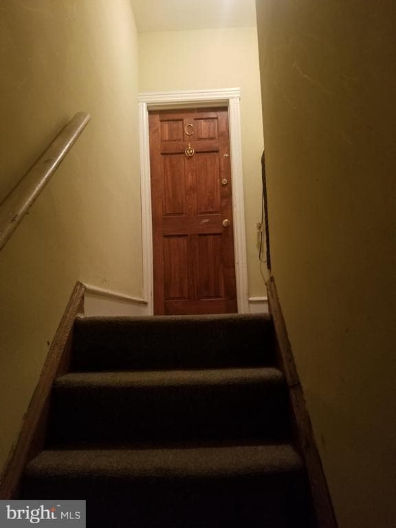 Photo - 329 N Burlington St Unidad B