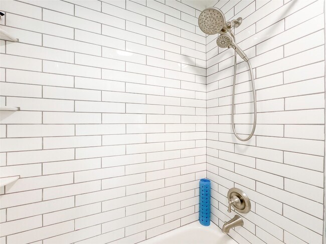 Photo - 3506 Cove View Blvd