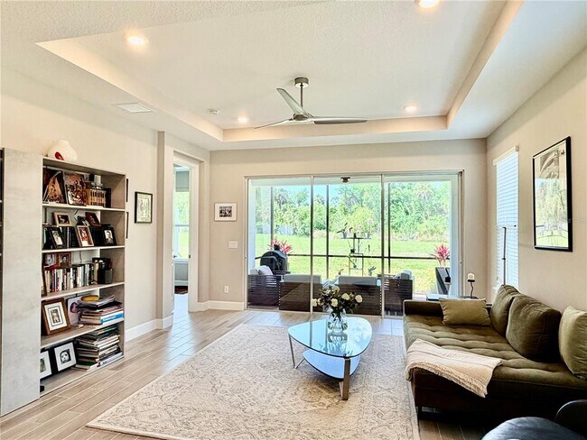 Photo - 6111 Mesa Gln