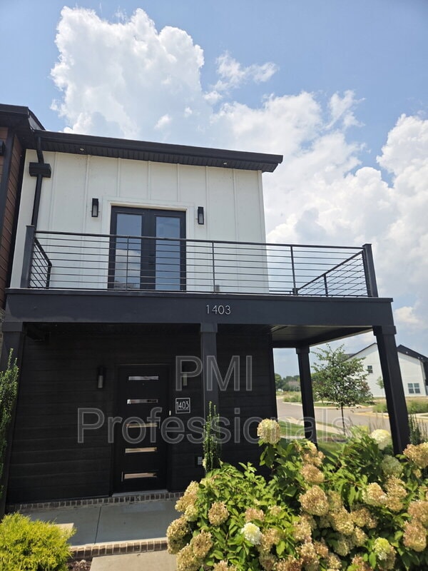 Building Photo - 1403 Rebecca Johns Dr