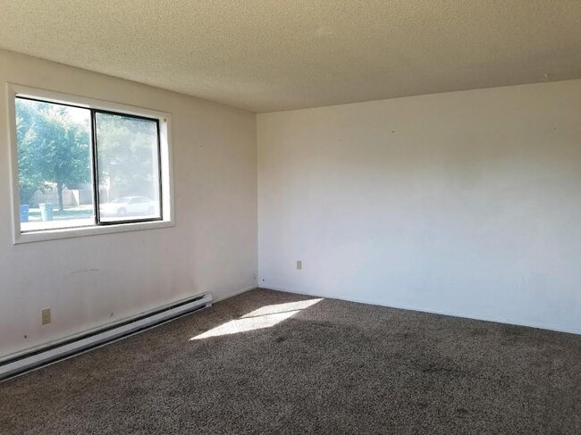 Photo - 1519 E 3rd Ave