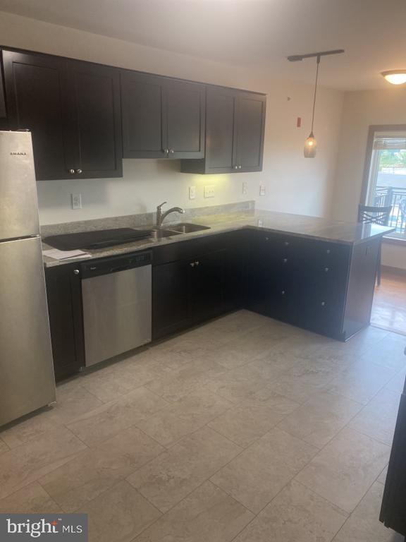 Photo - 443 Millwood Ave Unit 2