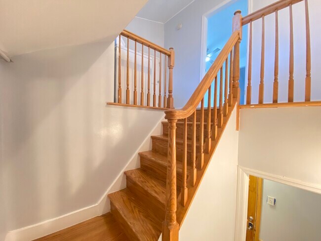 Photo - 72 Nelson St Unit 2