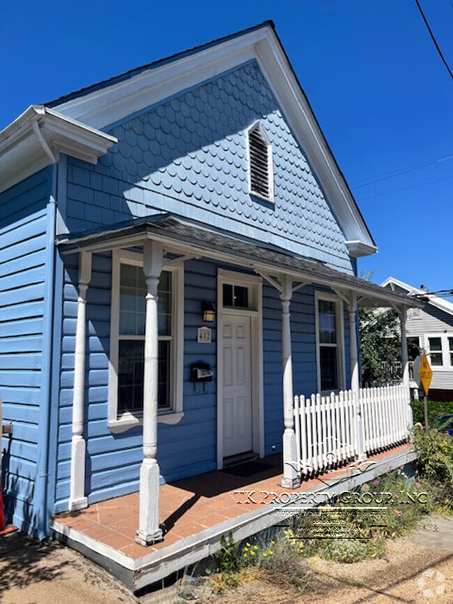 Building Photo - 402 Richardson St Rental
