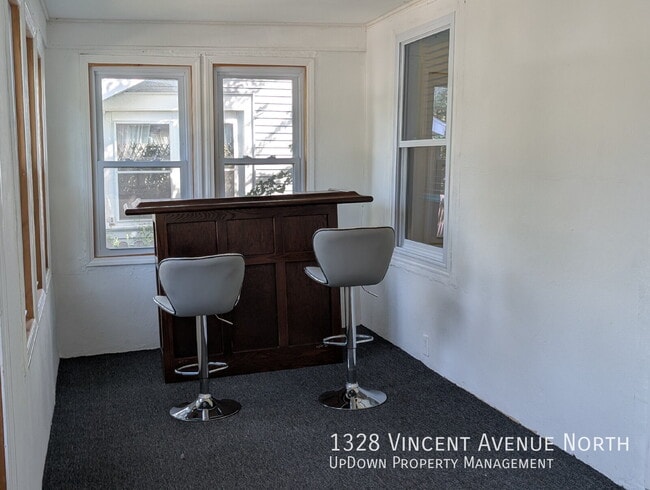 Photo - 1328 N Vincent Ave