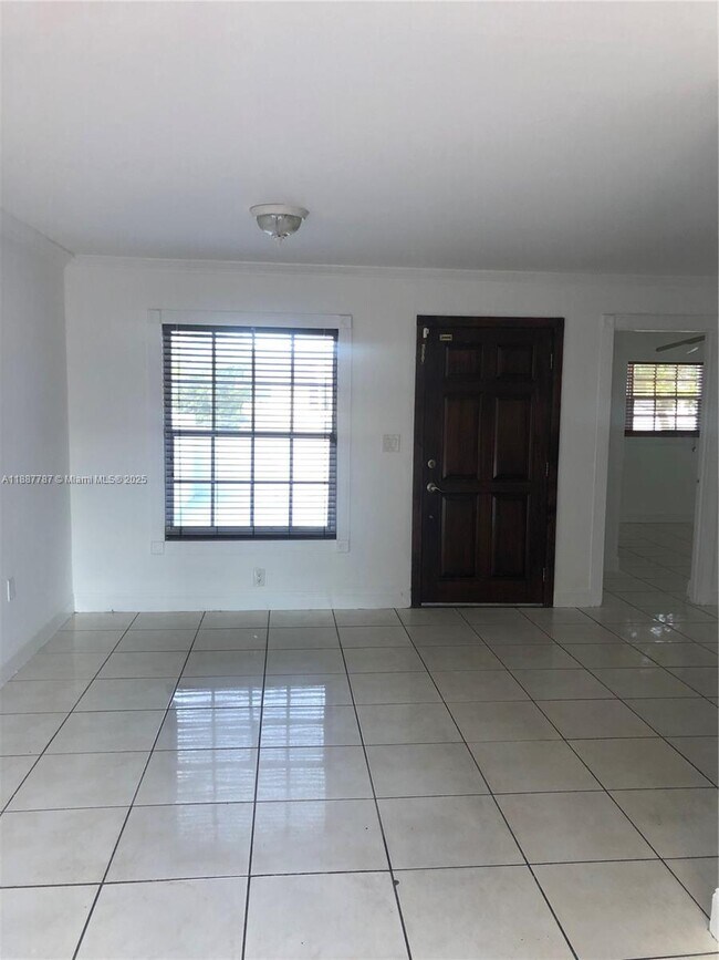 Photo - 19319 NW 54th Ct