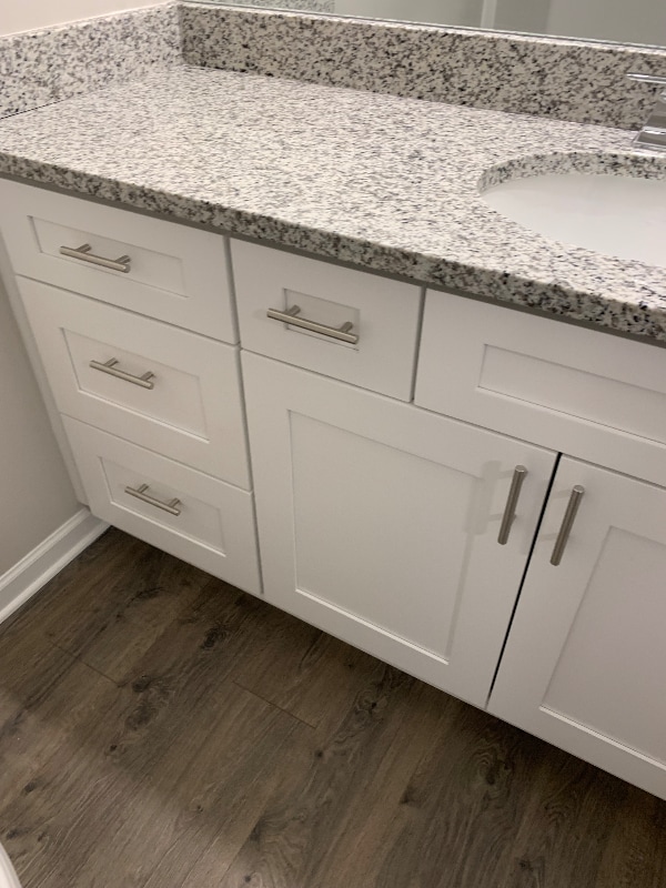 338 Kristen Ct