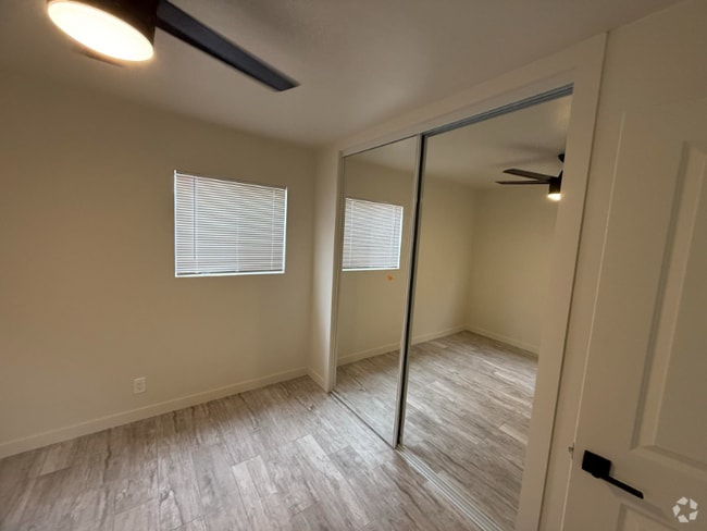 Building Photo - 840-840 S Orange Ave Rental