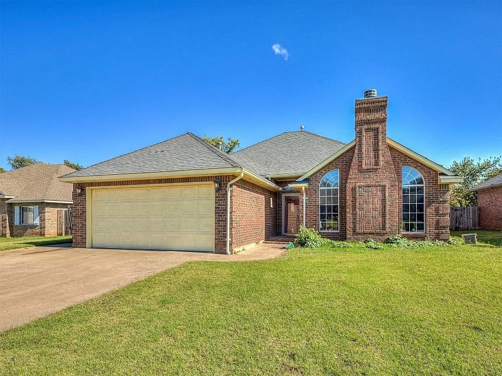 Photo - 322 Pinehurst Dr