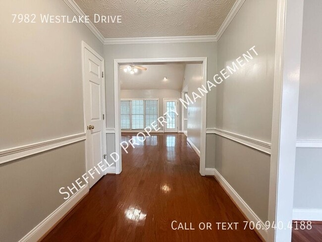 Photo - 7982 Westlake Dr