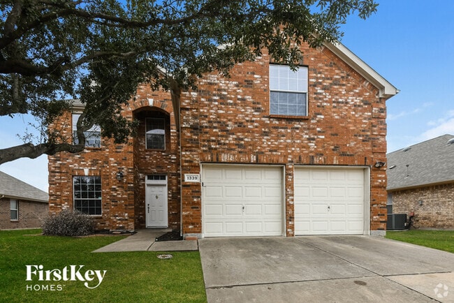 Building Photo - 1339 Lake Forest Dr Rental