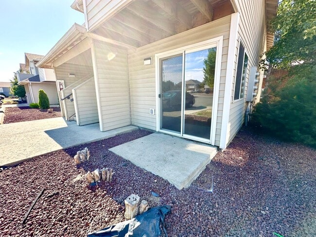 Photo - 808 Juniper Ave Unit 2