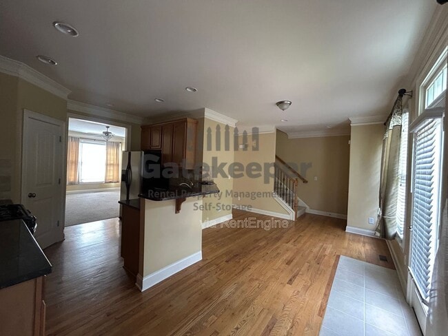 Photo - 106 Lexington Village