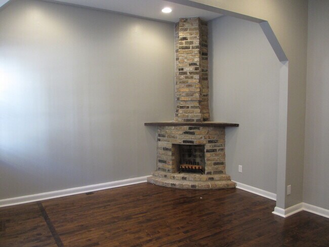 Photo - 2248 N Southport Ave Unit 1F