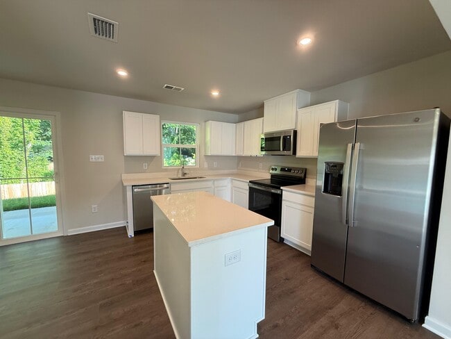 Photo - 1244 Canterbury Rdg Rd