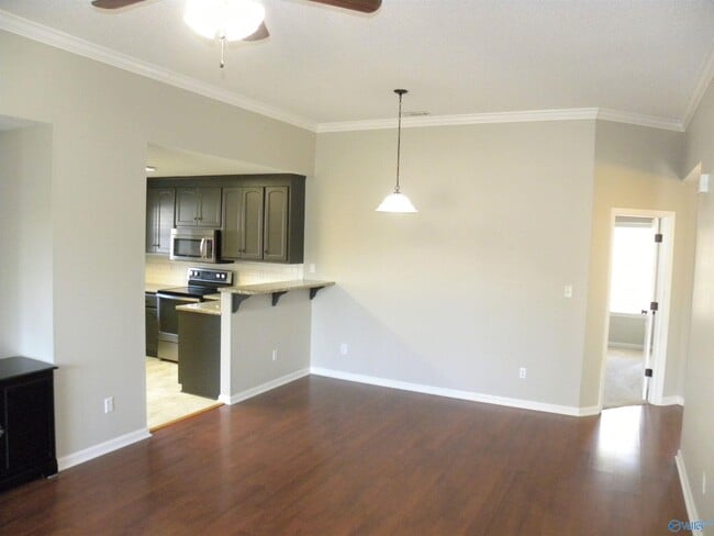 Photo - 258 Mountain Creek Dr