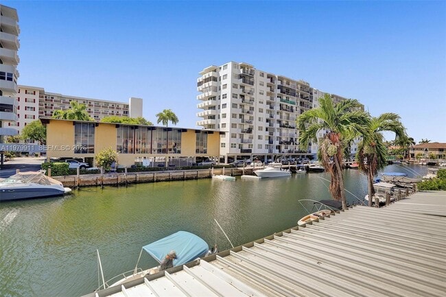 Photo - 3648 NE 167th St