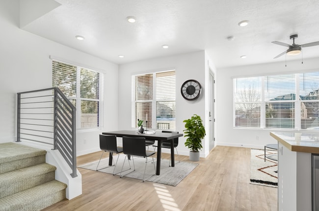 ICO Ridge Apartments & Townhomes