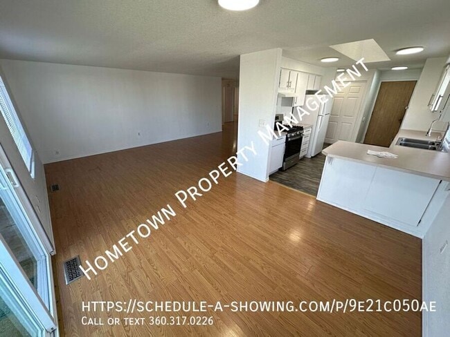 Photo - 16124 Vancil Loop SE