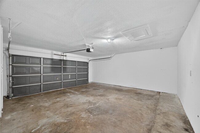 Building Photo - 3207 Glade Springs Dr Rental